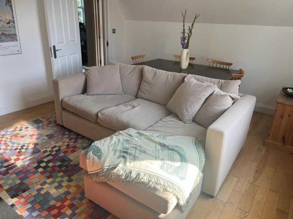 2 Bedroom Top Floor Flat, West Dulwich Free Street Parking Londyn Zewnętrze zdjęcie